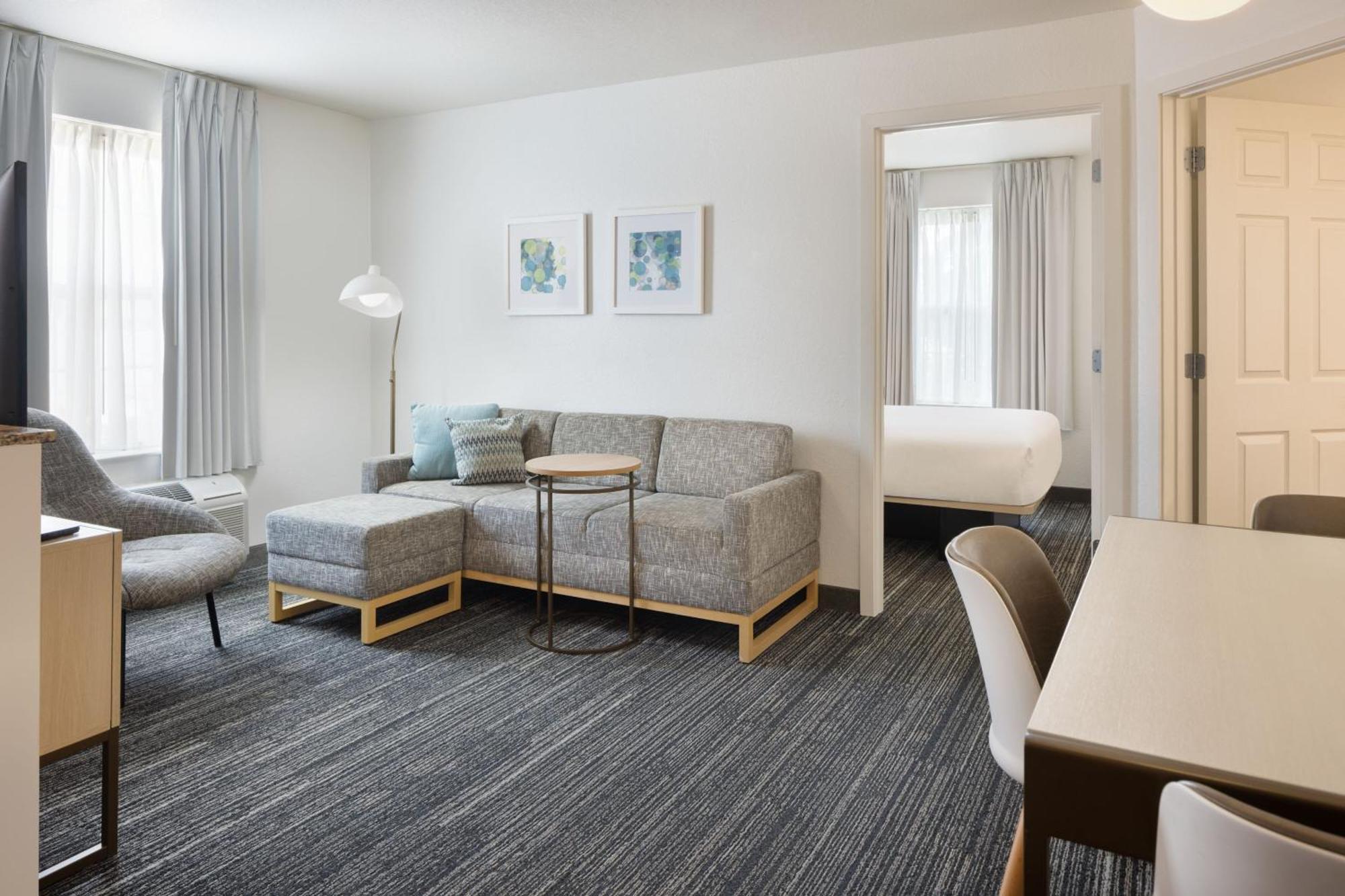 Towneplace Suites By Marriott Финдли Екстериор снимка