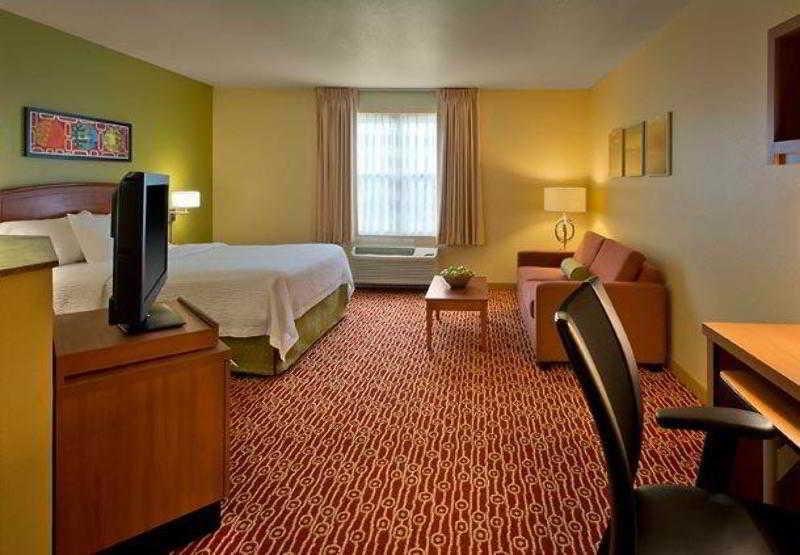 Towneplace Suites By Marriott Финдли Екстериор снимка
